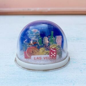 Vintage Las Vegas Plastic Snow Globe Travel Souvenir